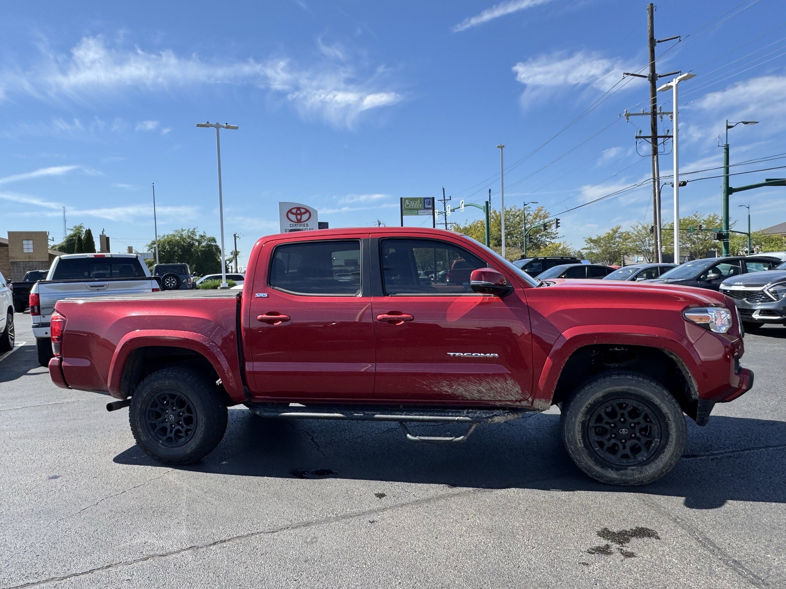 2021 Toyota Tacoma SR5 V6 photo 2