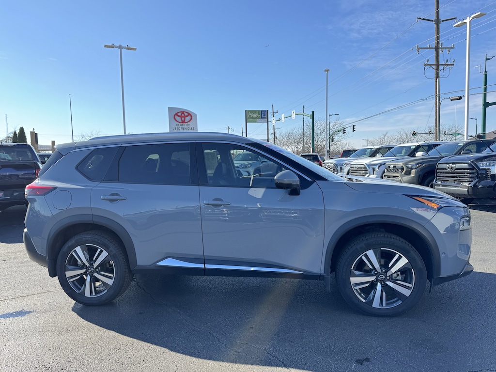 Used 2023 Nissan Rogue SL SUV