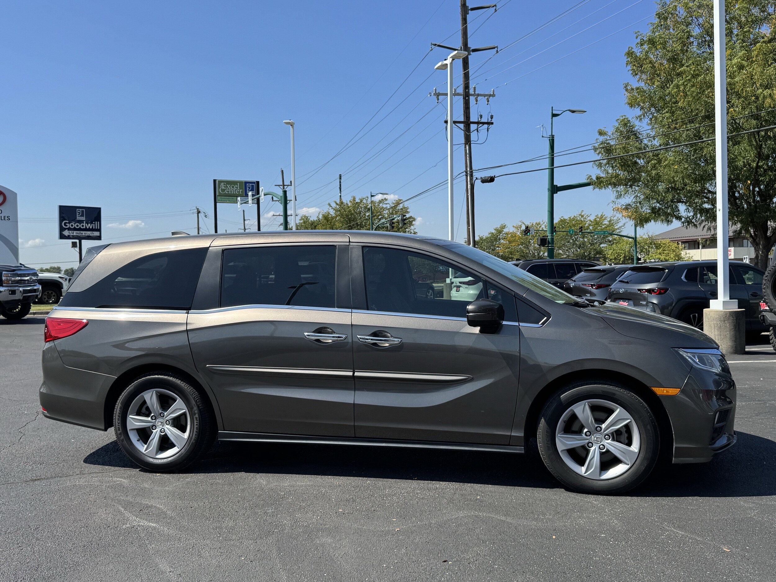 2018 Honda Odyssey EX-L photo 2