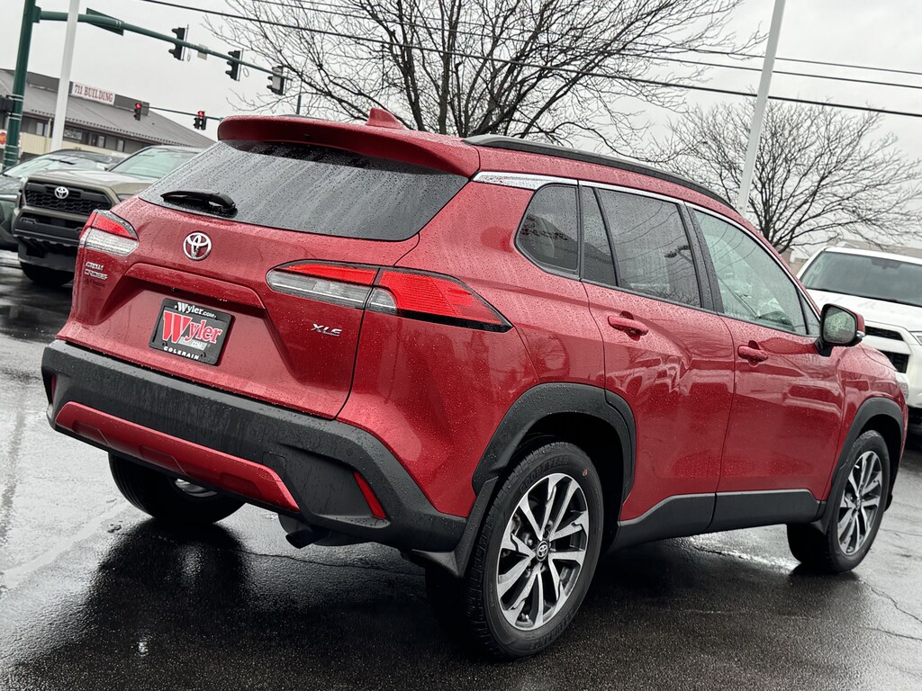 Used 2023 Toyota Corolla Cross XLE SUV