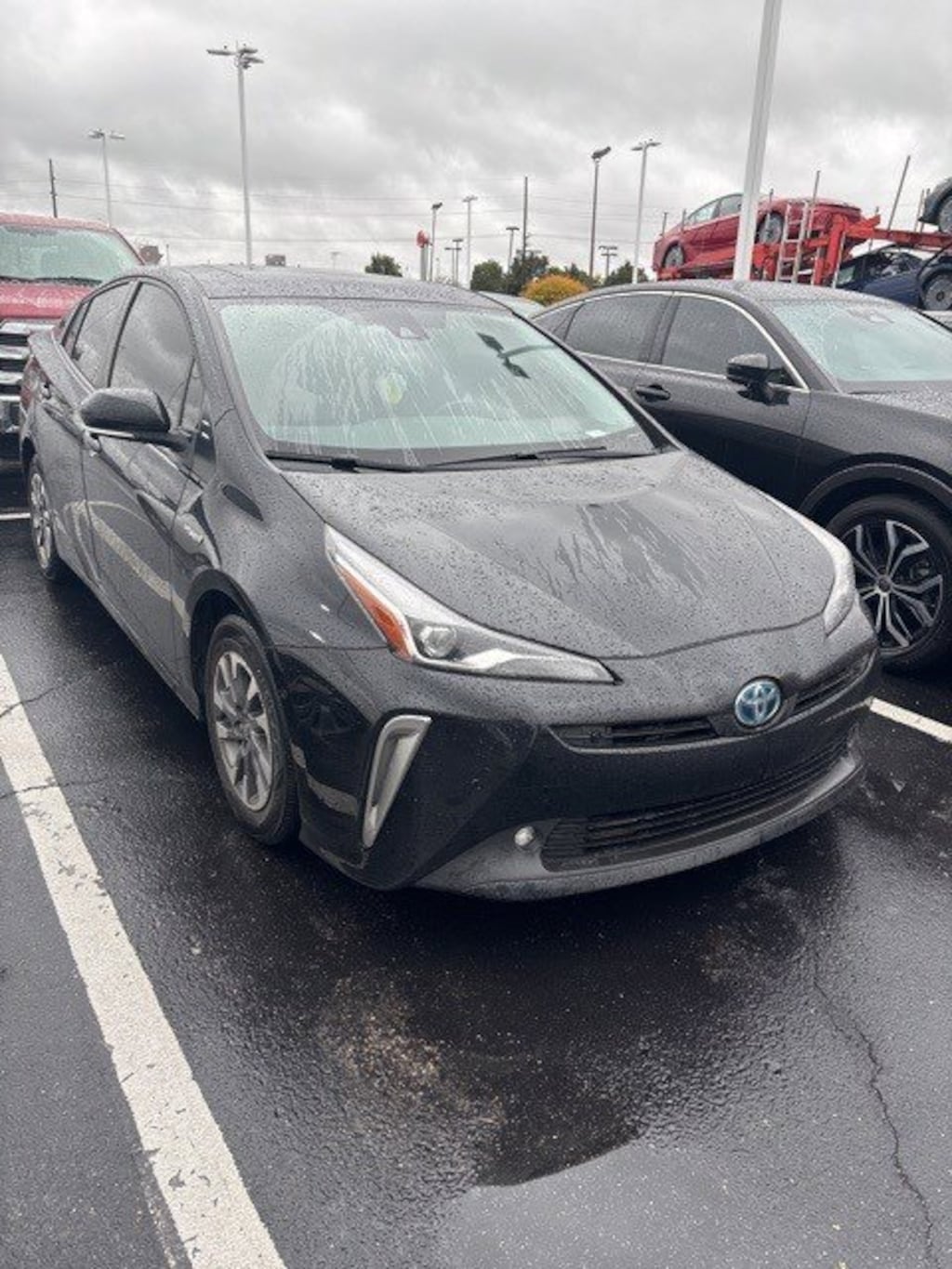 Used 2022 Toyota Prius L Hatchback