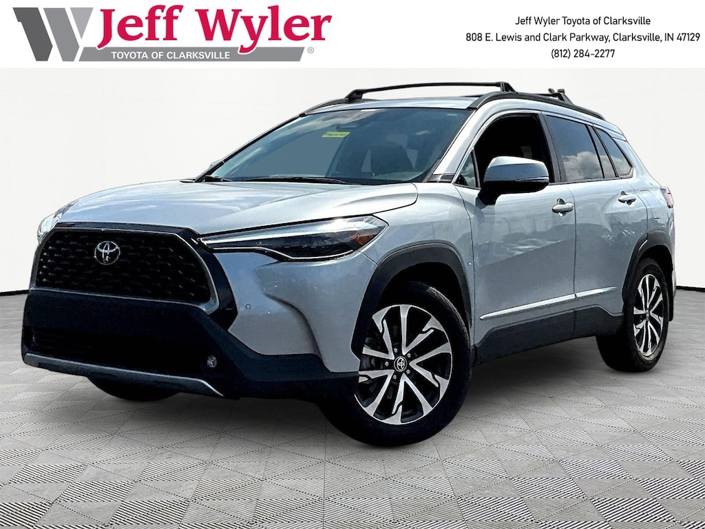 Used 2024 Toyota Corolla Cross XLE SUV
