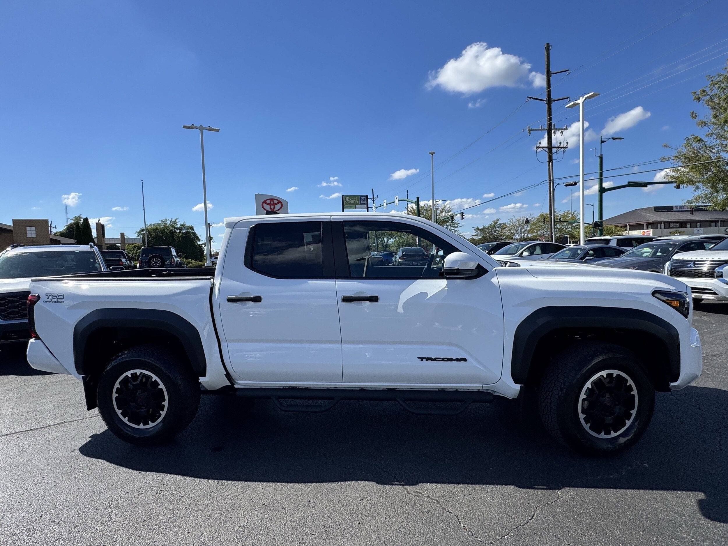 2024 Toyota Tacoma TRD Pro photo 2