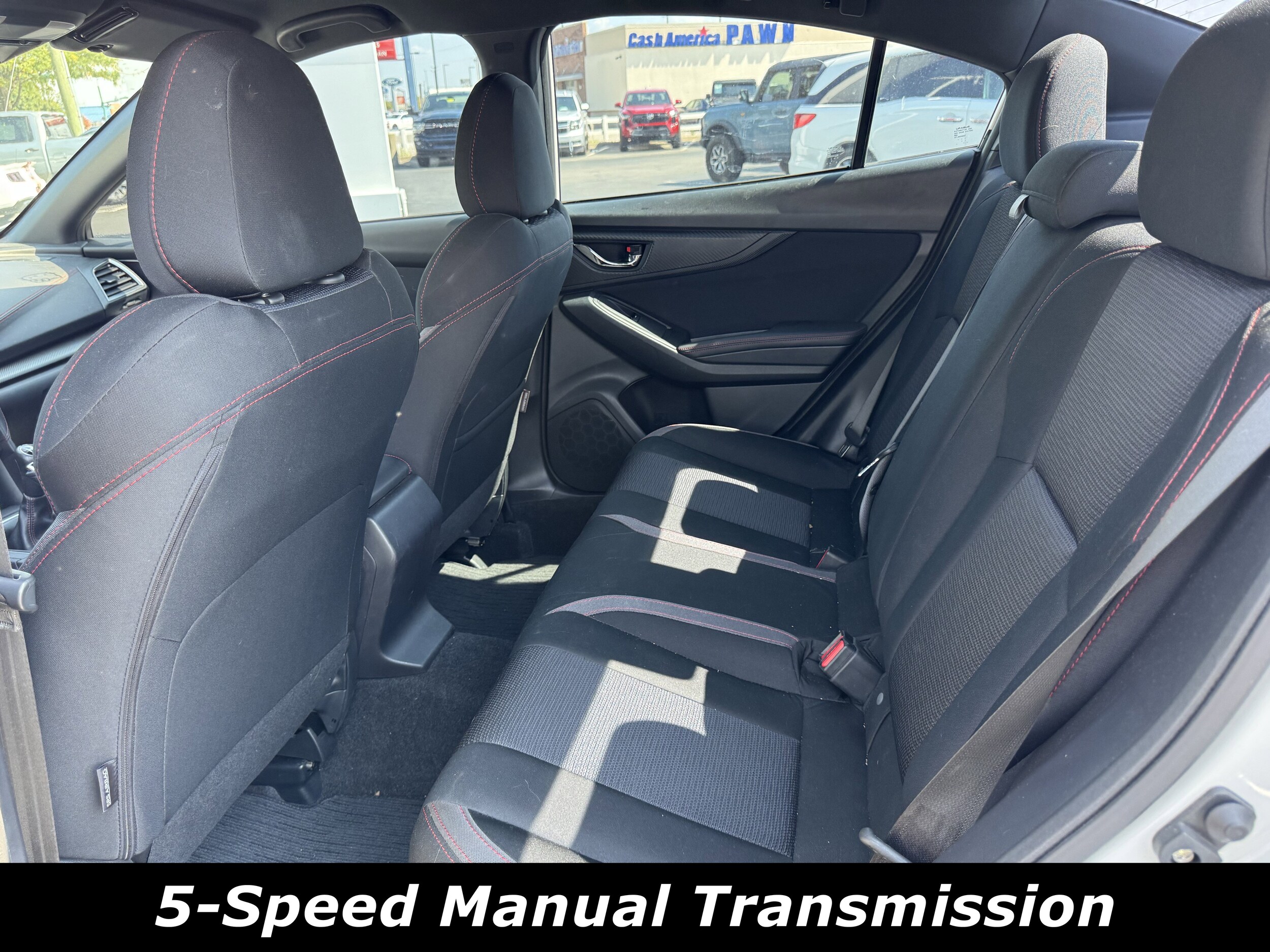 2017 Subaru Impreza 2.0i Sport photo 3