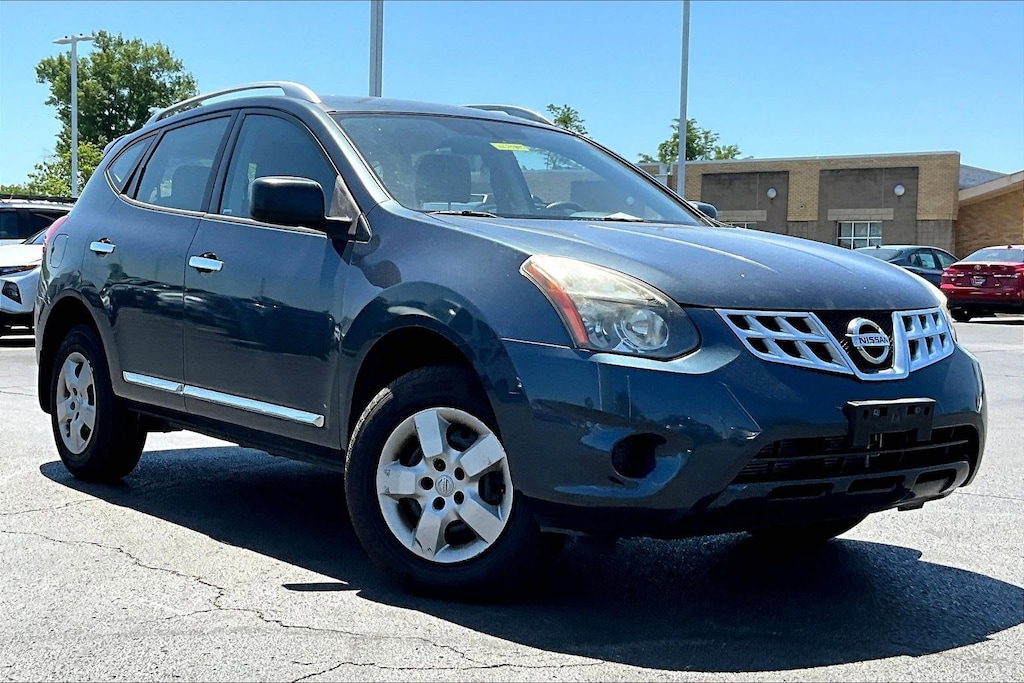 Used 2014 Nissan Rogue Select S SUV