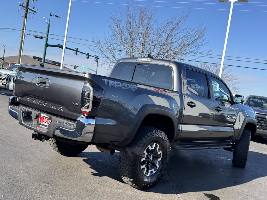 Used 2018 Toyota Tacoma Truck Double Cab
