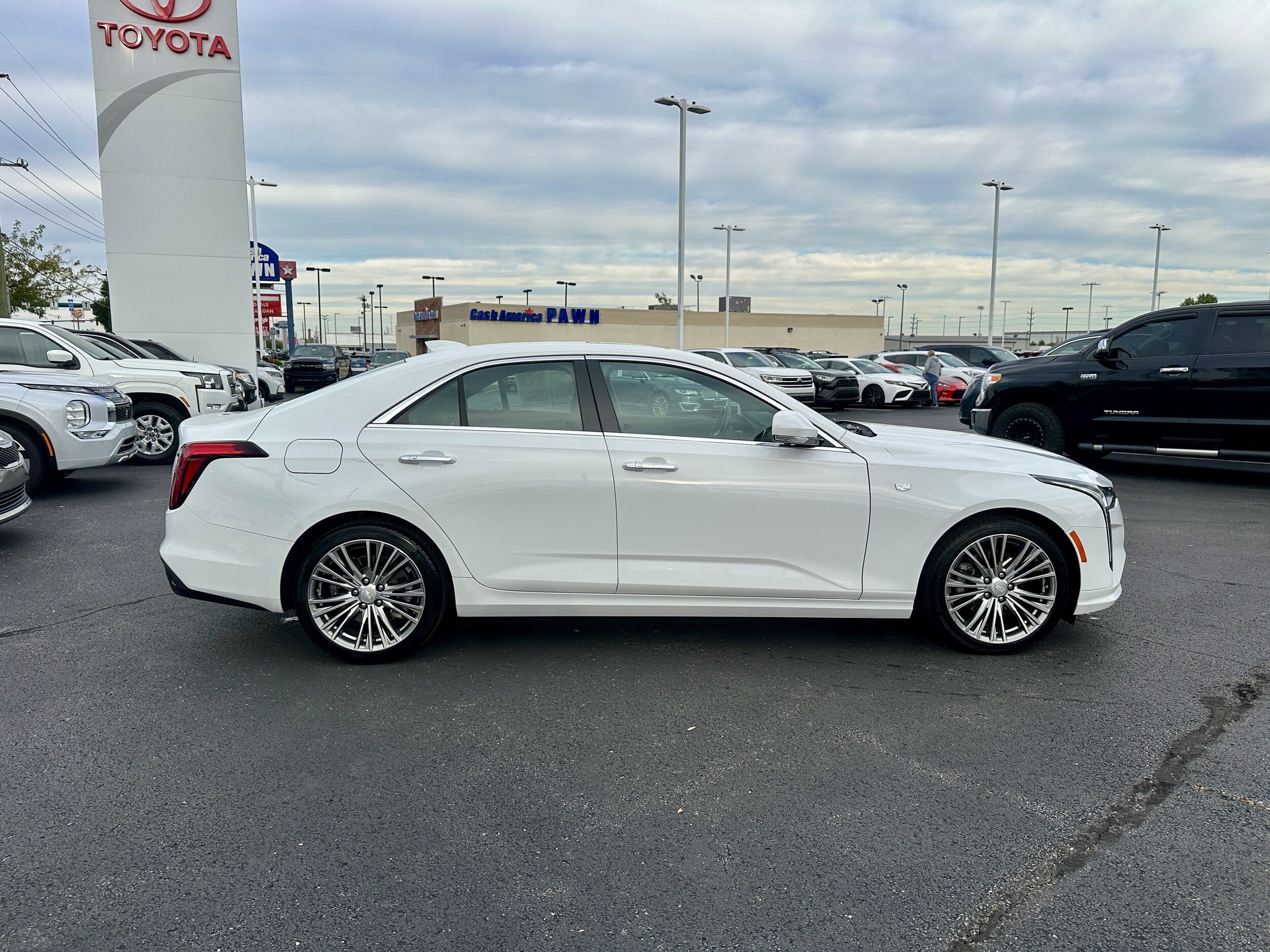 2020 Cadillac CT4 Premium Luxury photo 4