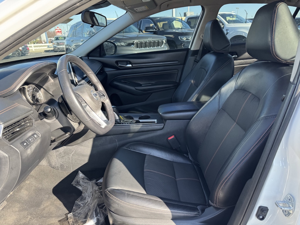 Used 2020 Nissan Altima 2.5 SR Sedan