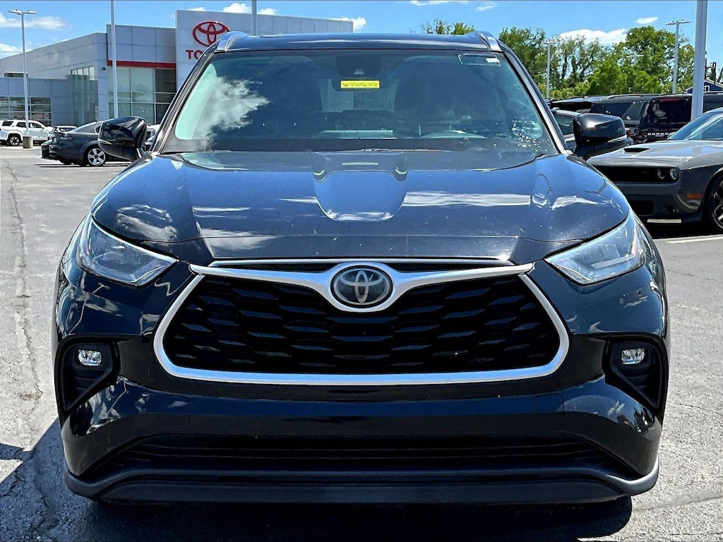 Used 2020 Toyota Highlander XLE SUV