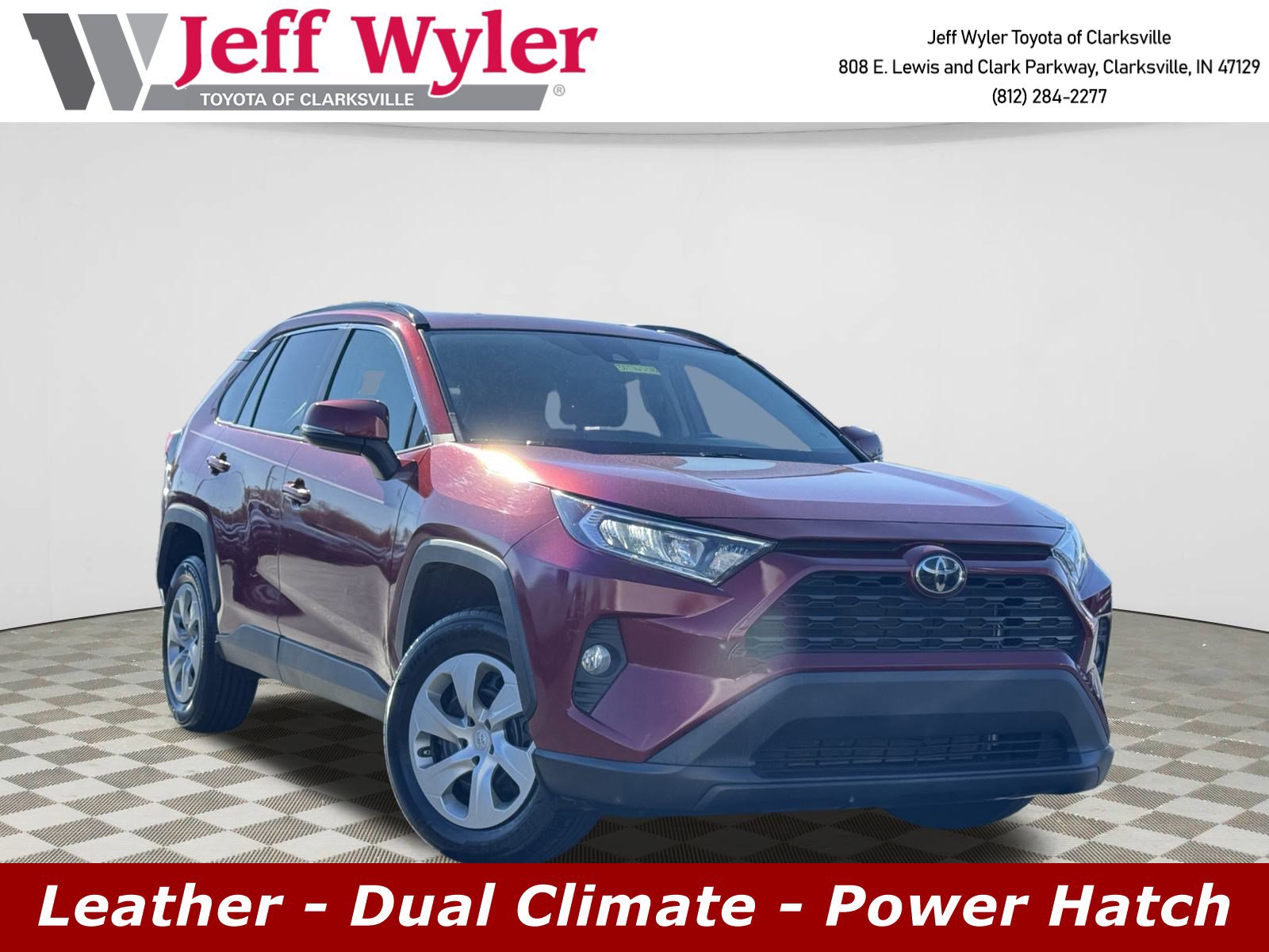 2020 Toyota RAV4 XLE Premium's photo