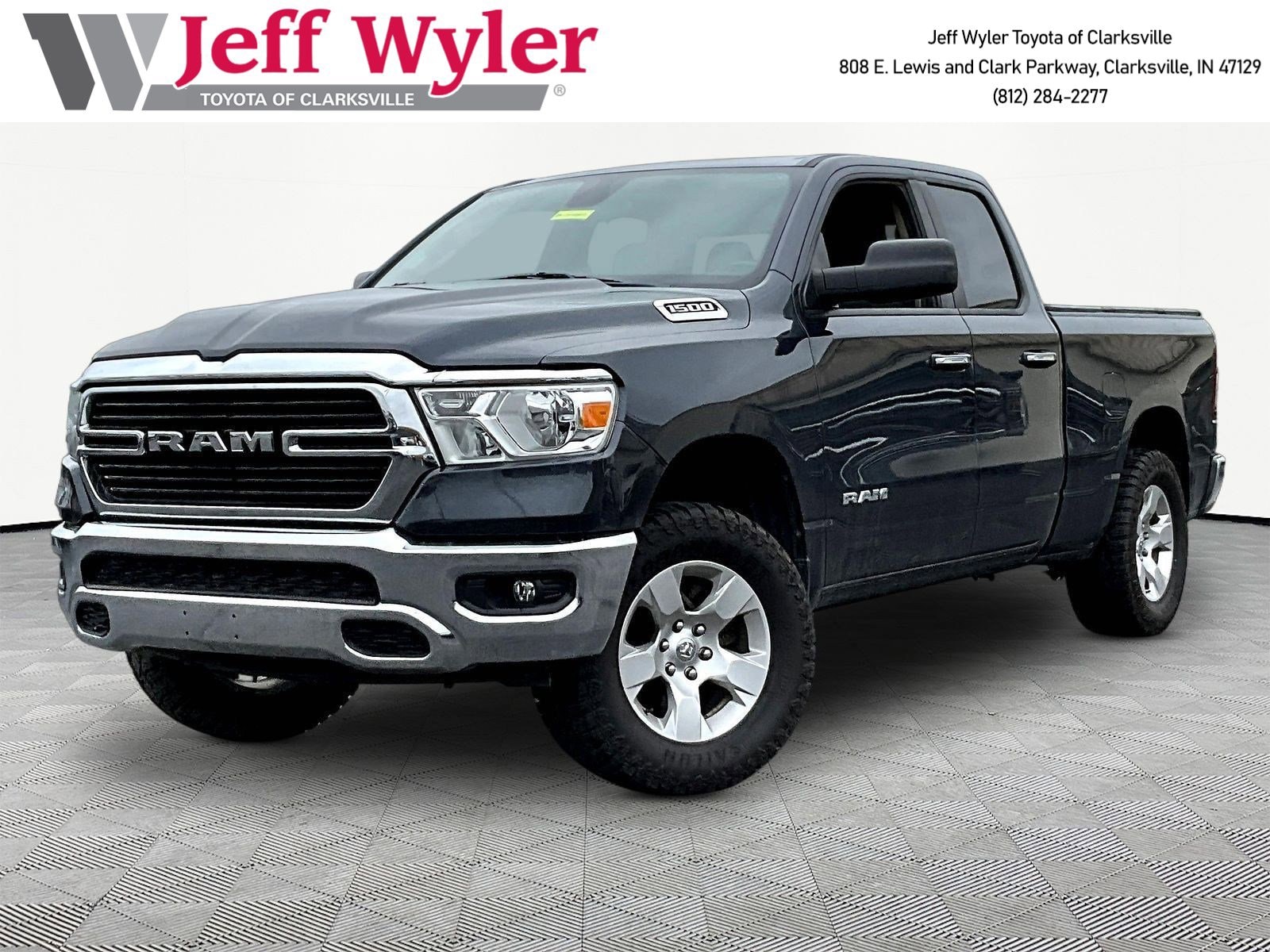 2019 RAM 1500 Big Horn/Lone Star 4x4 Quad Cab 6'4's photo