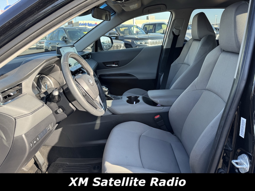 Used 2021 Toyota Venza LE SUV