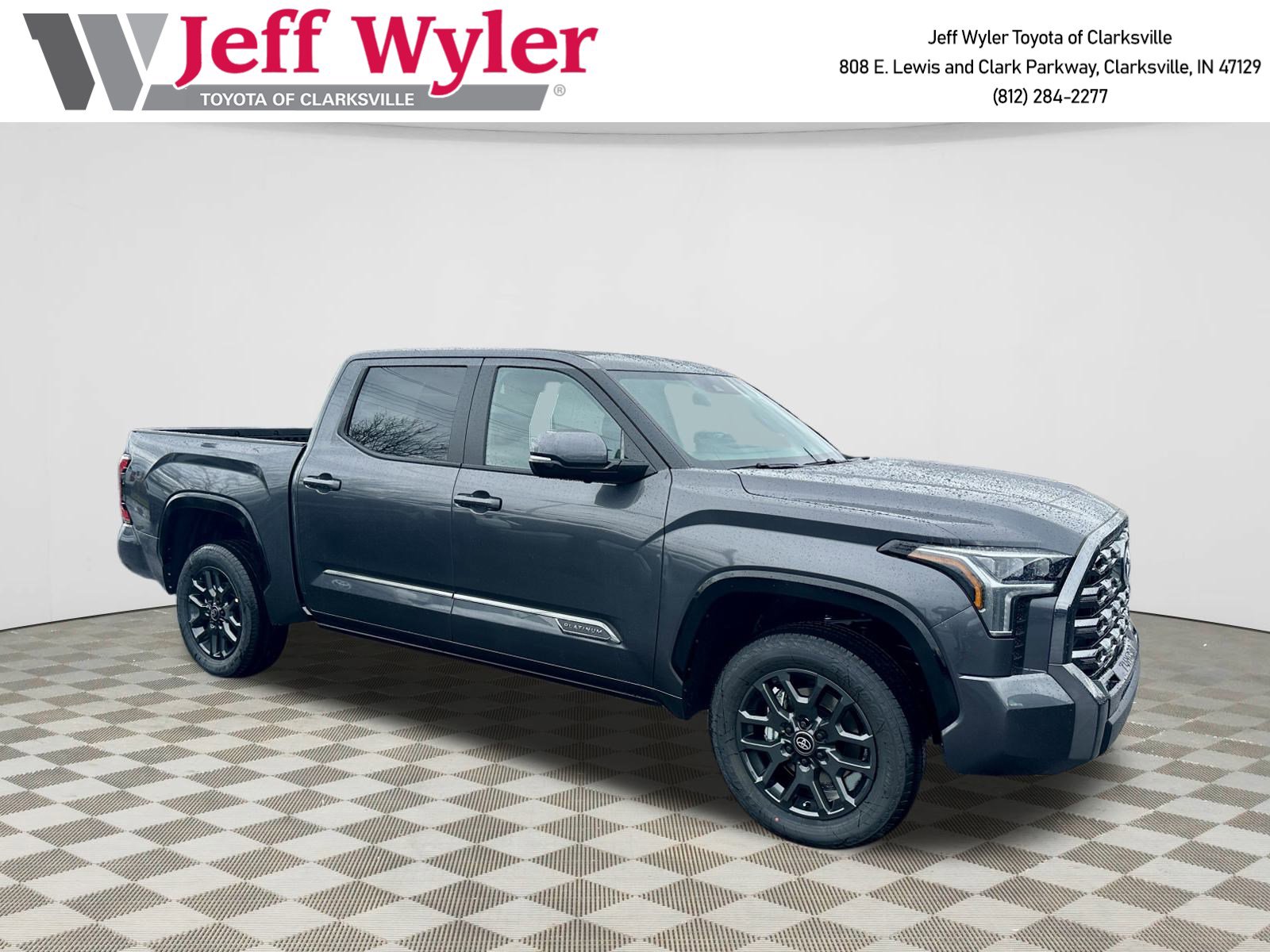 2026 Toyota Tundra Platinum's photo
