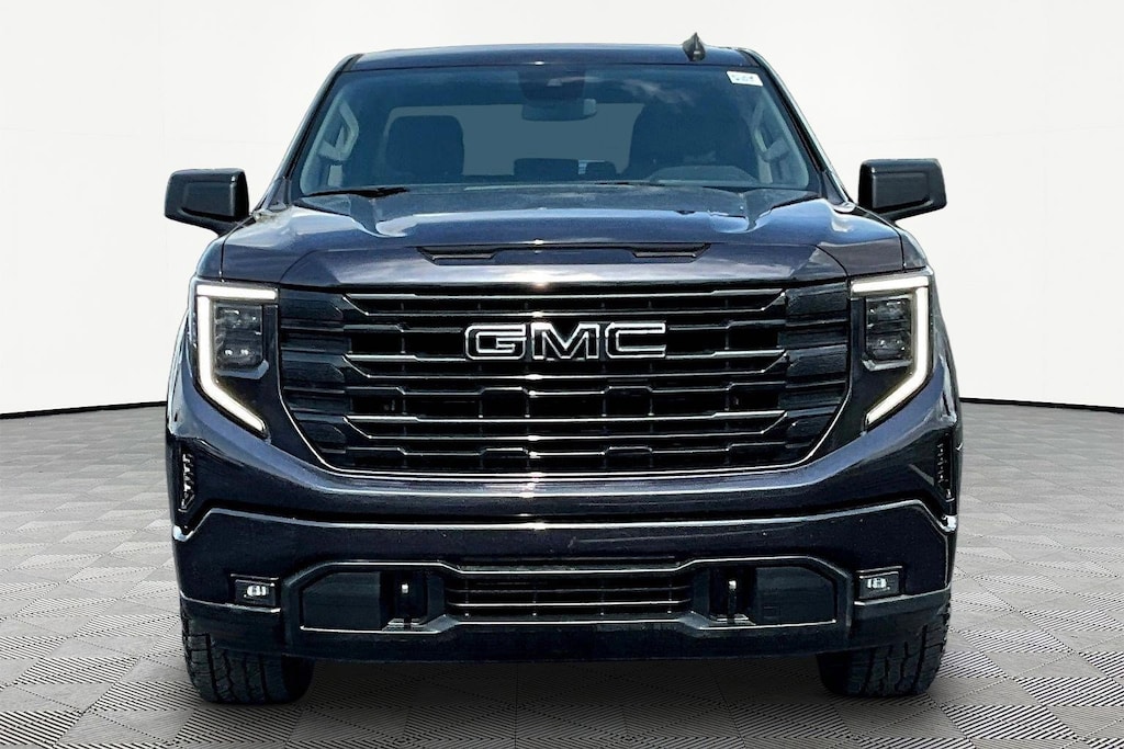 Used 2022 GMC Sierra 1500 4WD Crew Cab 147 Elevation w/3SB Truck Crew Cab