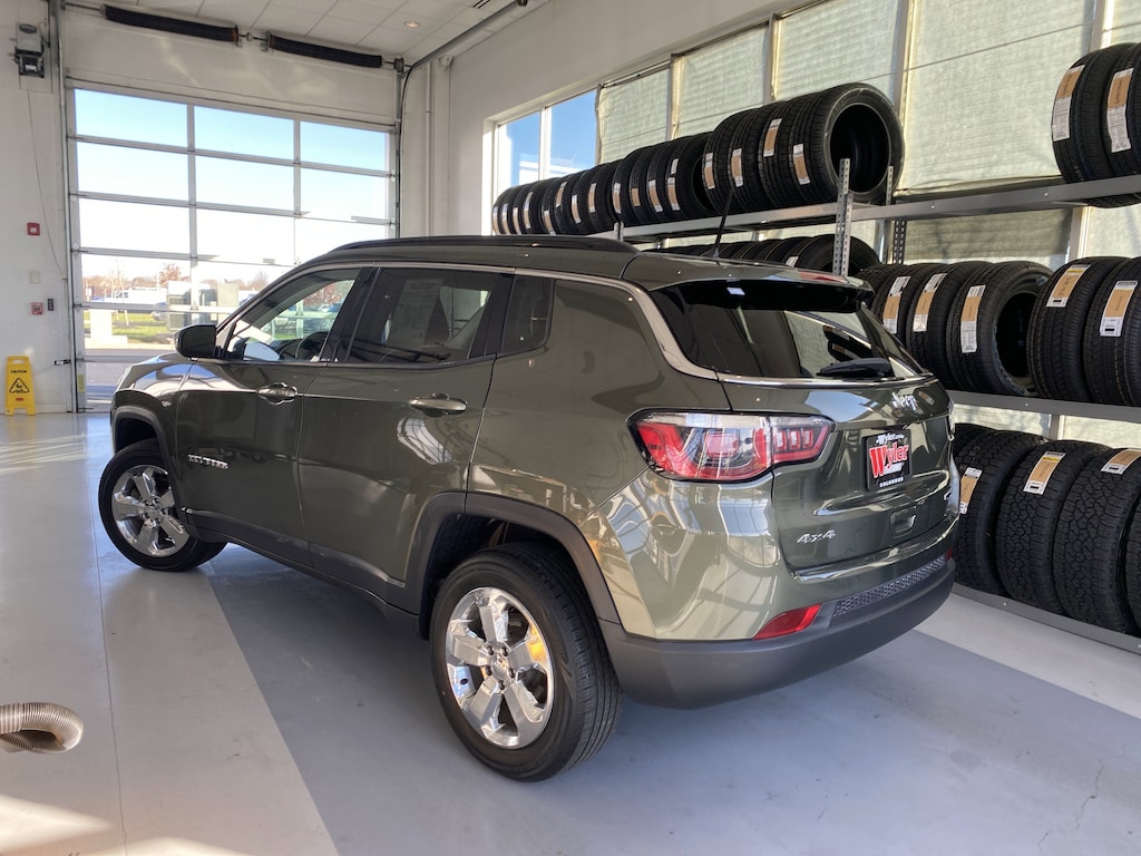 Used 2018 Jeep Compass Latitude 4x4 SUV