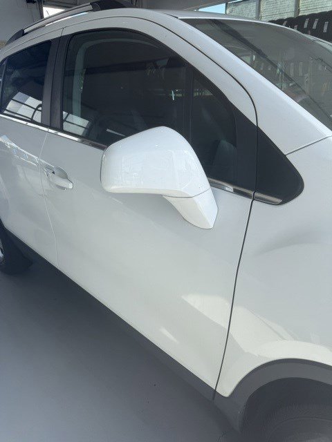 2020 Chevrolet Trax LT photo 3