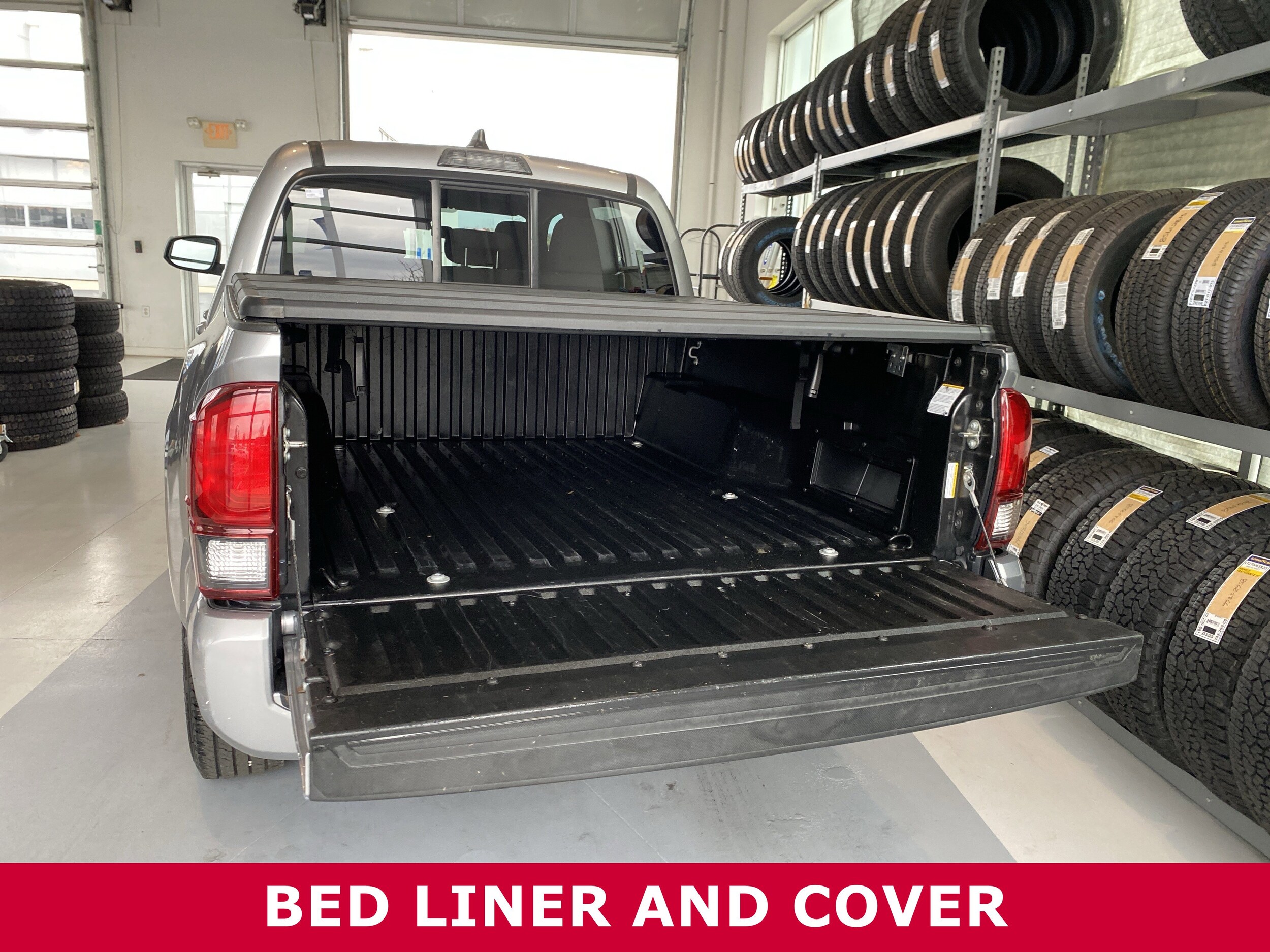 2020 Toyota Tacoma SR Double Cab photo 3