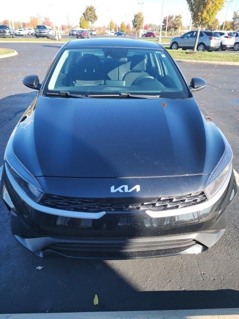 Used 2023 Kia Forte LXS with VIN 3KPF24AD8PE547614 for sale in Canal Winchester, OH