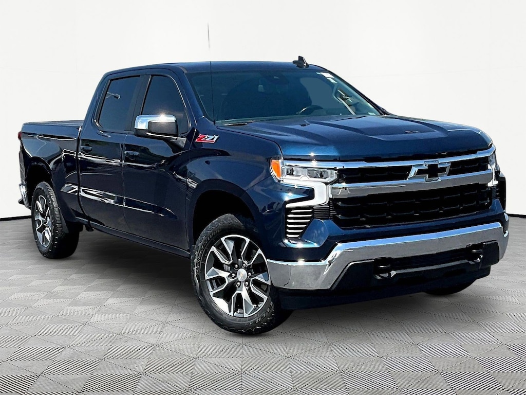 Used 2023 Chevrolet Silverado 1500 4WD Crew Cab 157 LT Truck Crew Cab