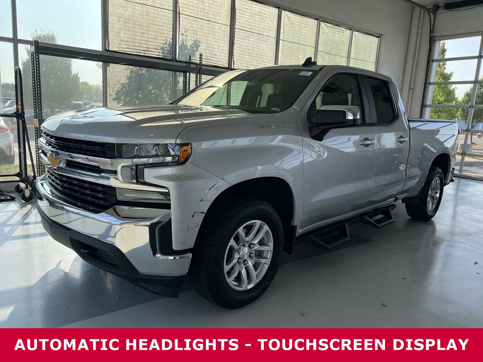 Used 2020 Chevrolet Silverado 1500 LT with VIN 1GCRYDED6LZ241239 for sale in Canal Winchester, OH