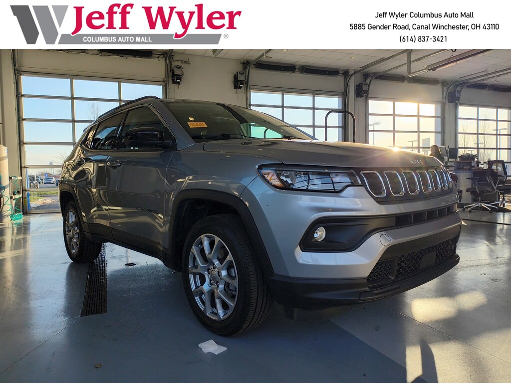 Used 2022 Jeep Compass Latitude Lux SUV