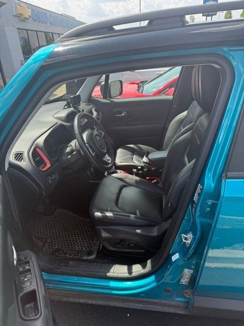 Used 2021 Jeep Renegade Trailhawk with VIN ZACNJDC19MPM95276 for sale in Canal Winchester, OH