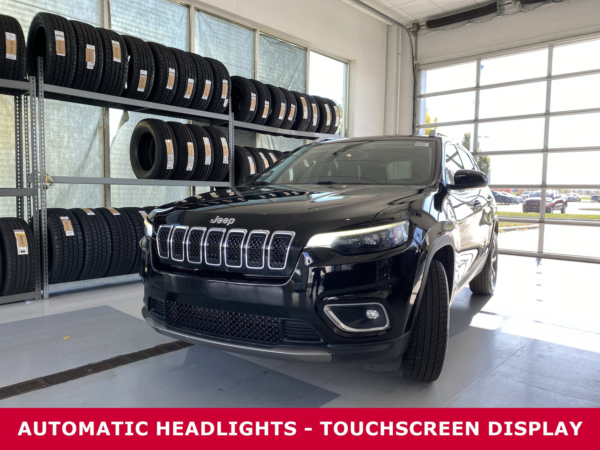 Used 2019 Jeep Cherokee Limited with VIN 1C4PJMDN1KD320349 for sale in Canal Winchester, OH