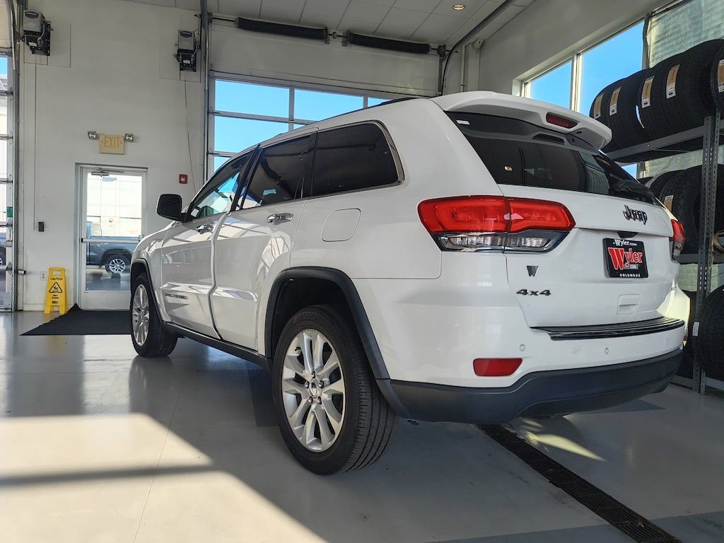 Used 2017 Jeep Grand Cherokee Limited 4x4 SUV