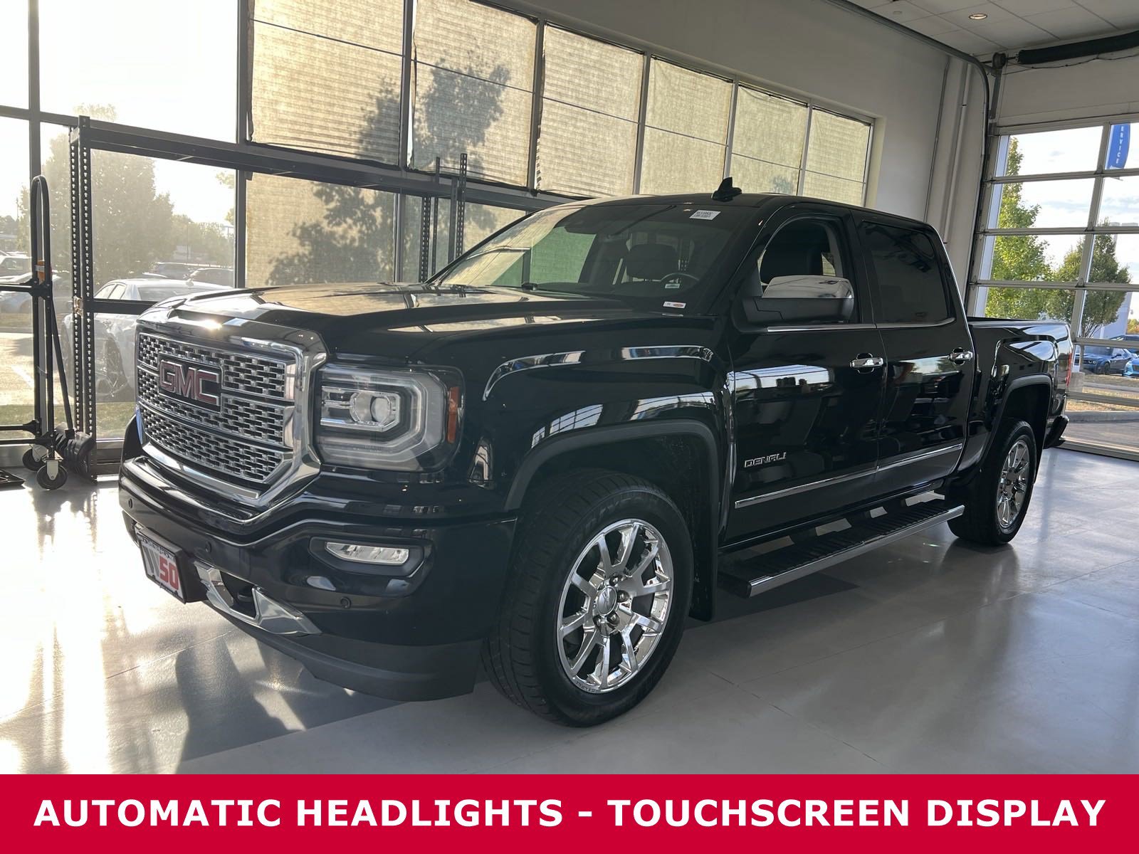 Used 2018 GMC Sierra 1500 Denali Denali with VIN 3GTU2PECXJG125057 for sale in Canal Winchester, OH