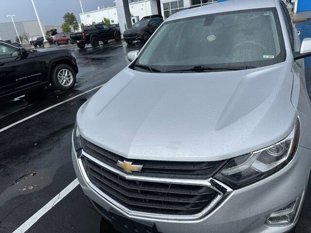 2018 Chevrolet Equinox photo 3