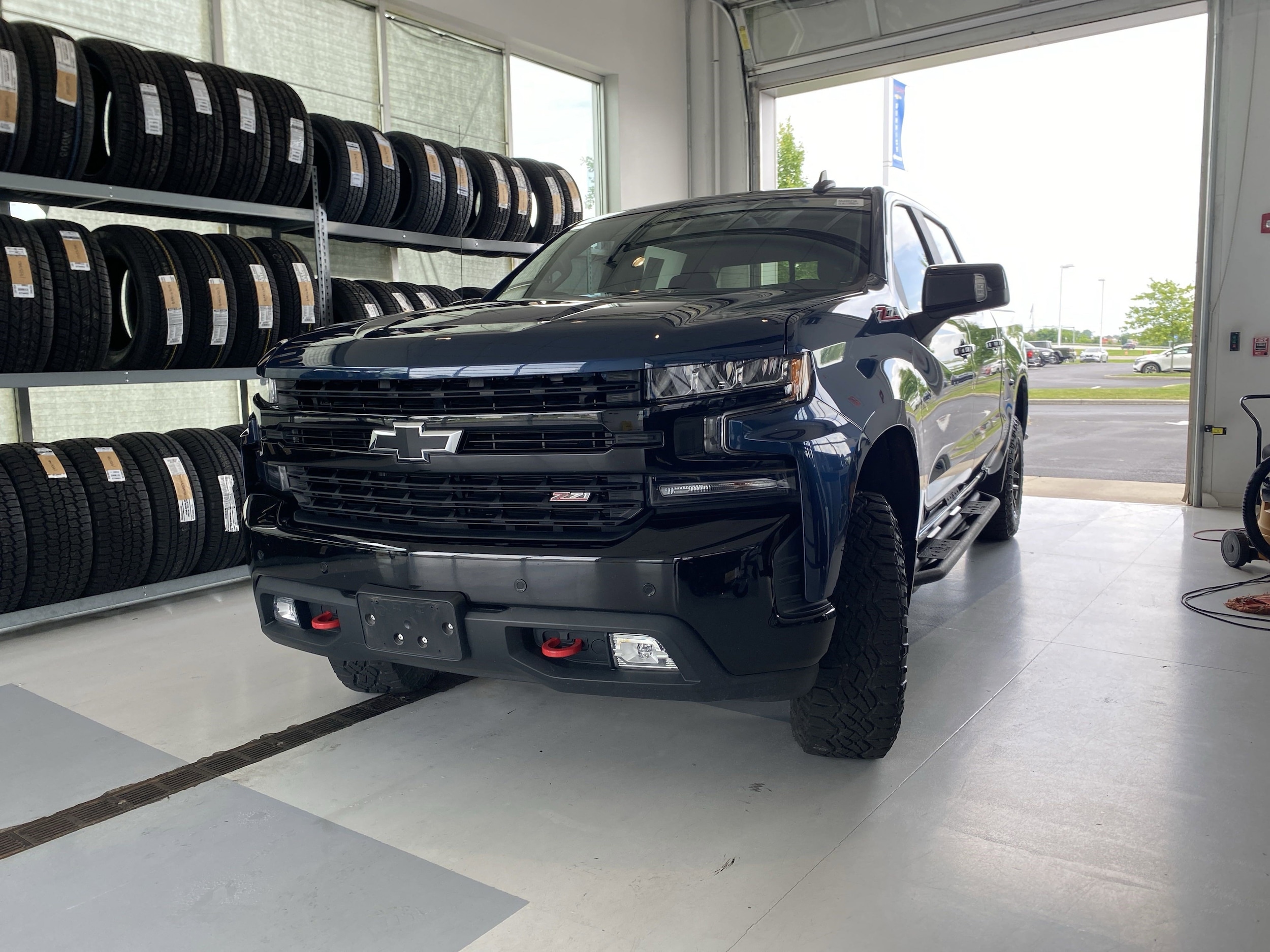 Used 2020 Chevrolet Silverado 1500 LT Trail Boss with VIN 1GCPYFED3LZ187966 for sale in Canal Winchester, OH