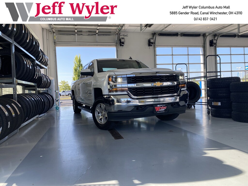 Used 2018 Chevrolet Silverado 1500 4WD Crew Cab 153.0 LT w/1LT Truck Crew Cab