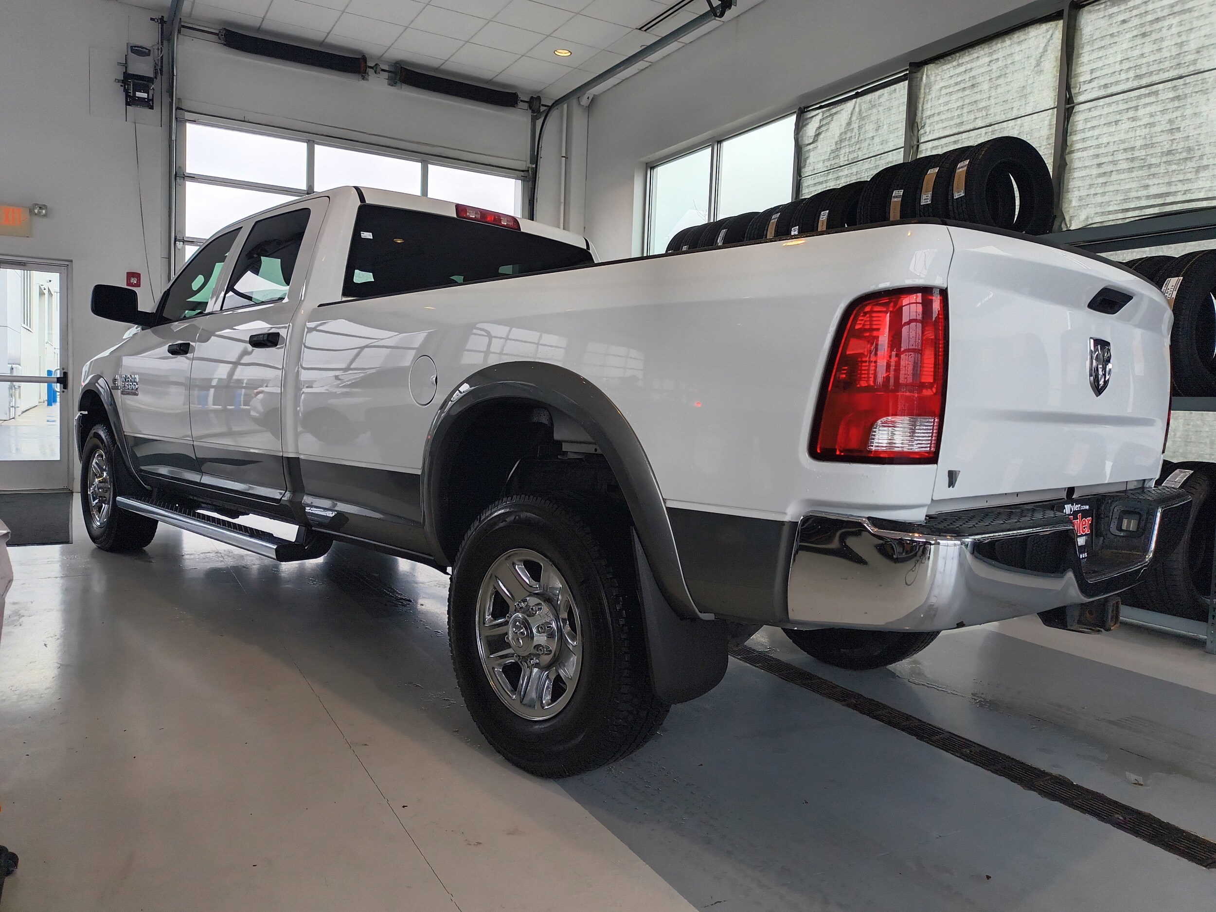 2018 Ram 2500 Tradesman photo 3