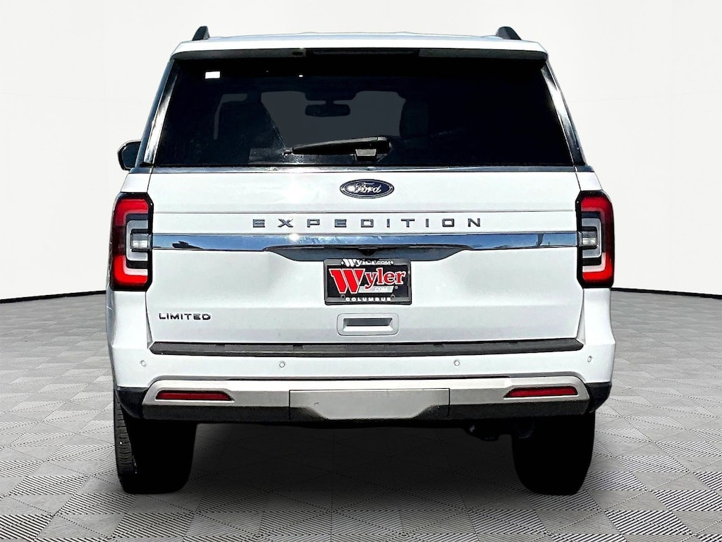 Used 2023 Ford Expedition Limited 4x4 SUV