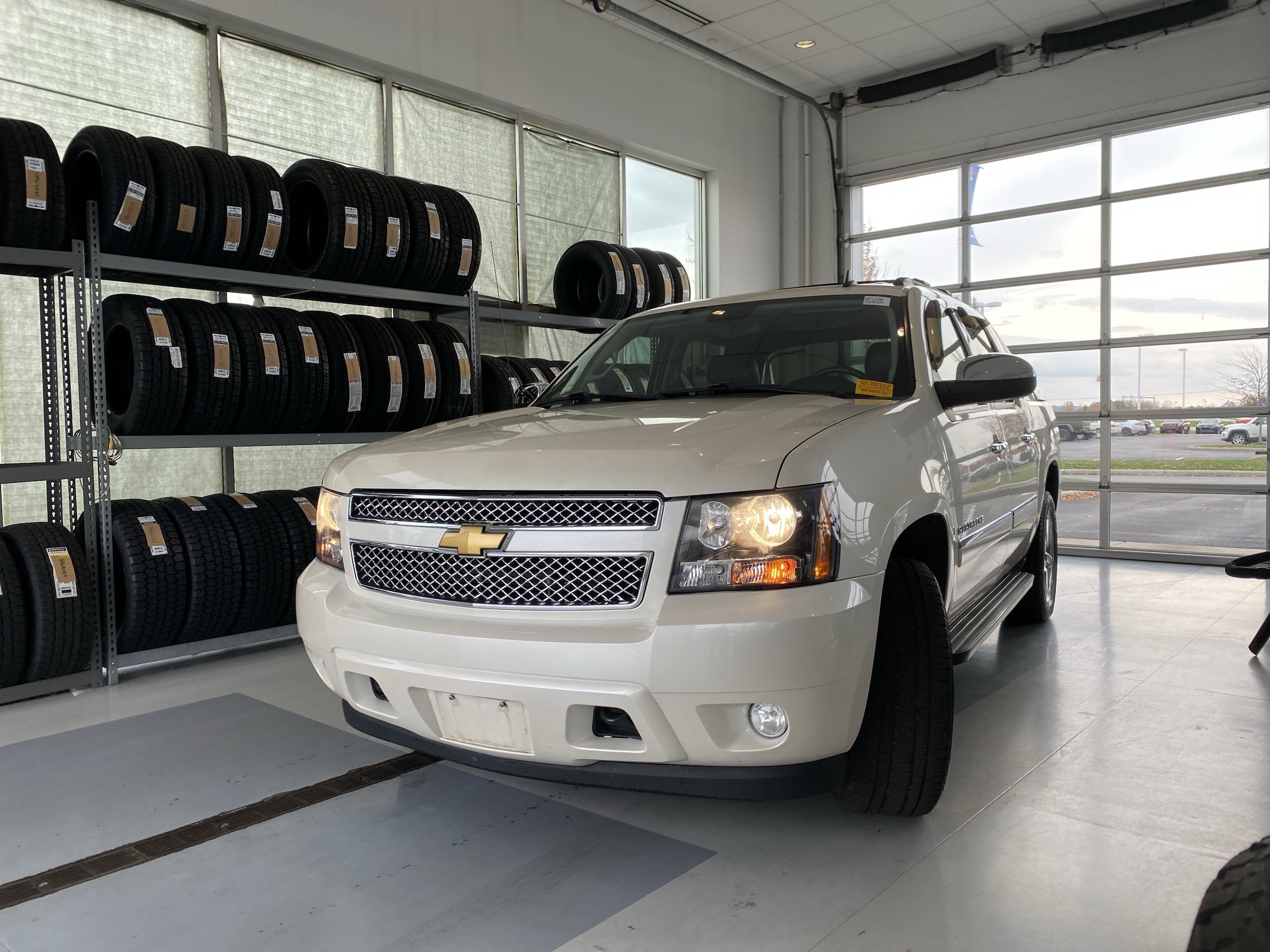 Used 2013 Chevrolet Avalanche LTZ with VIN 3GNTKGE77DG212120 for sale in Canal Winchester, OH