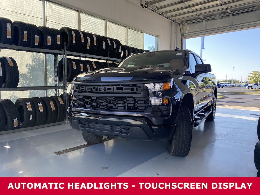Used 2024 Chevrolet Silverado 1500 4WD Crew Cab 147 Custom Trail Boss Truck Crew Cab