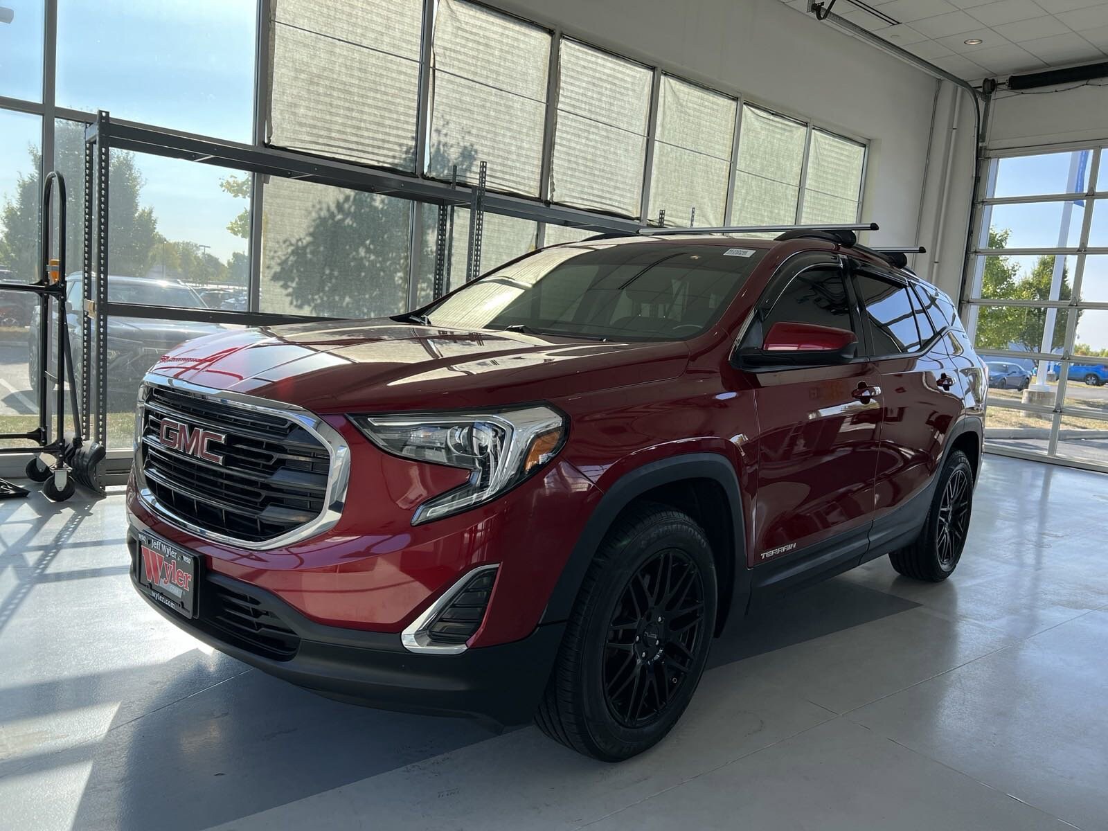 Used 2018 GMC Terrain SLE with VIN 3GKALTEX7JL176684 for sale in Canal Winchester, OH