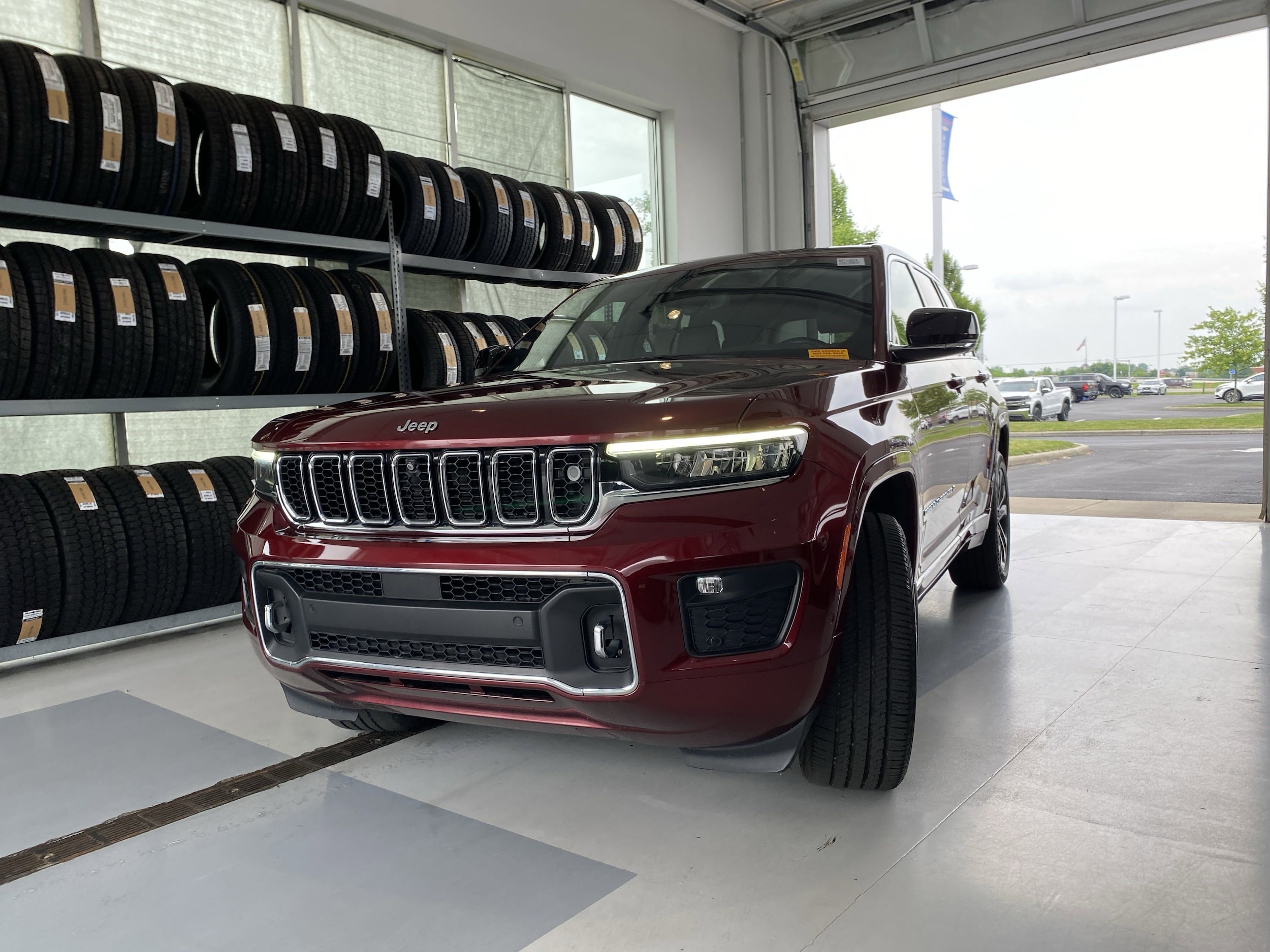 Used 2022 Jeep Grand Cherokee Overland with VIN 1C4RJHDG3N8574367 for sale in Canal Winchester, OH
