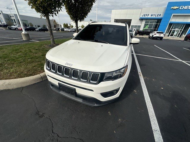 Used 2019 Jeep Compass Latitude with VIN 3C4NJDBB0KT599710 for sale in Canal Winchester, OH