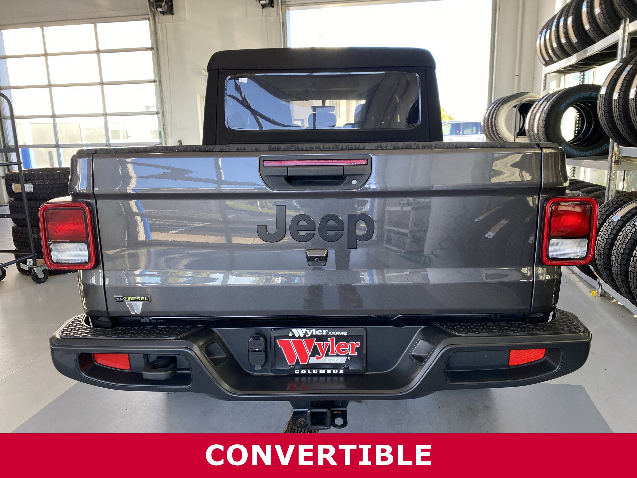 2023 Jeep Gladiator Sport S photo 4