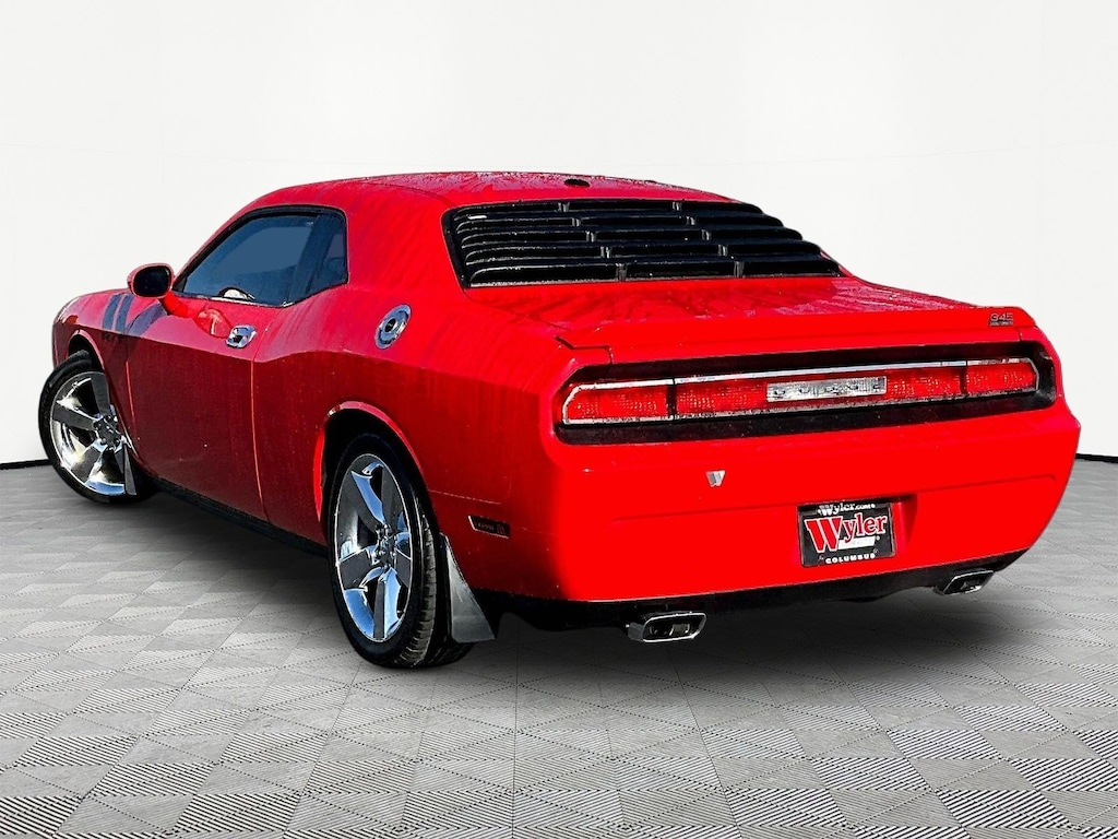 Used 2010 Dodge Challenger 2dr Cpe R/T Coupe