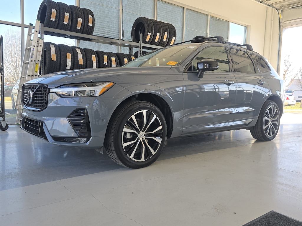 Used 2024 Volvo XC60 B5 AWD Plus Dark Theme SUV