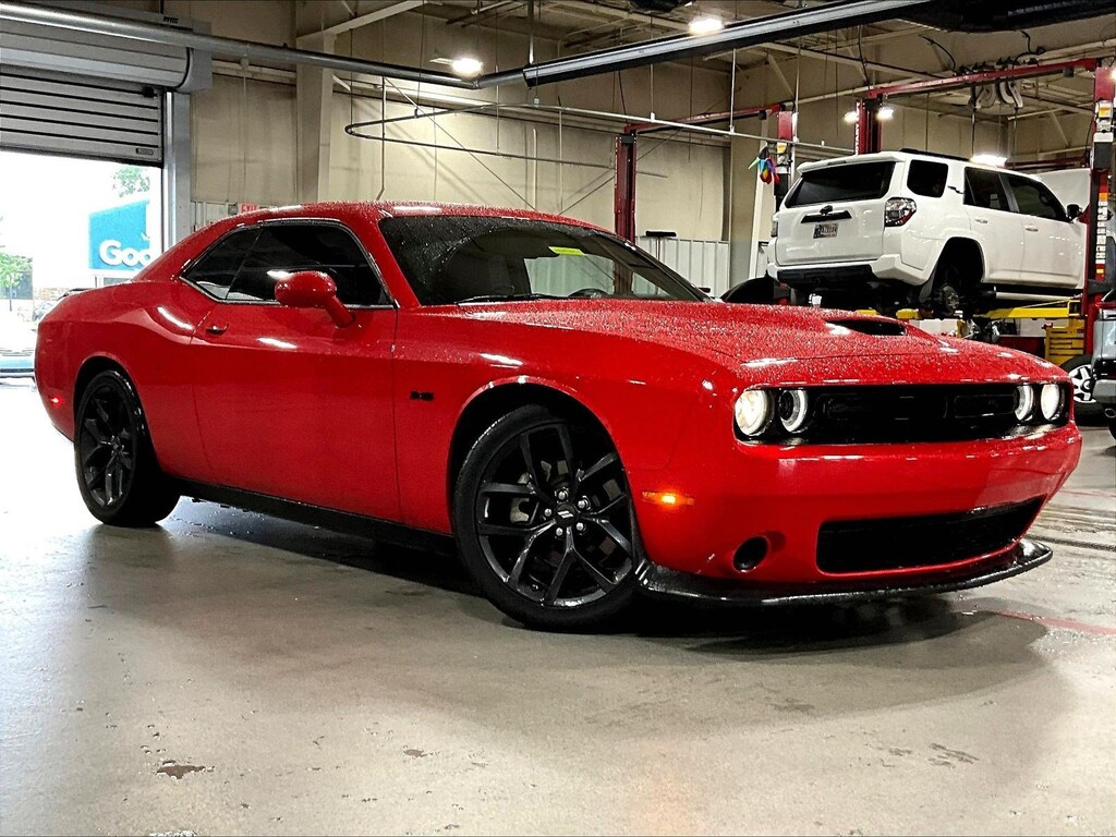 Used 2012 Dodge Challenger 2dr Cpe R/T Coupe