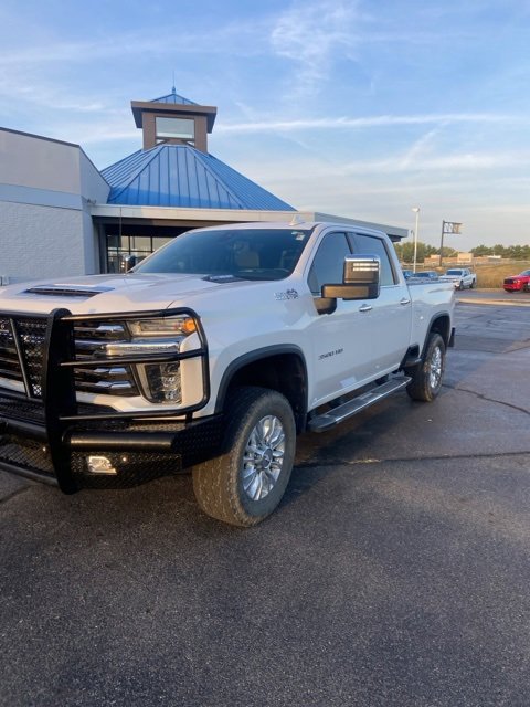 Used 2020 Chevrolet Silverado 3500HD High Country with VIN 1GC4YVEY0LF140153 for sale in Canal Winchester, OH