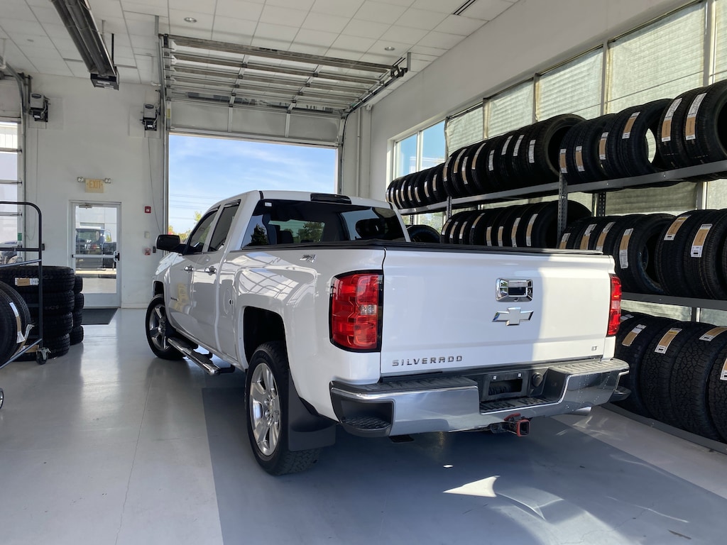 Used 2015 Chevrolet Silverado 1500 4WD Double Cab 143.5 LT w/1LT Truck Double Cab