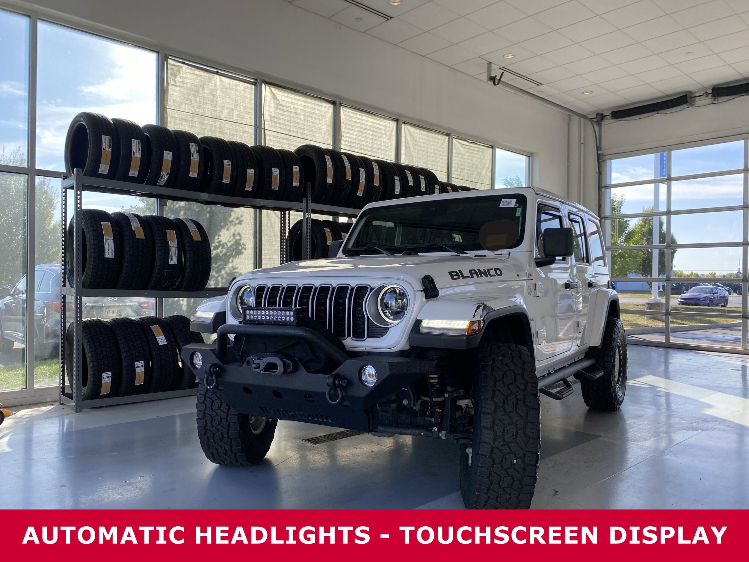 2024 Jeep Wrangler Sahara photo 2