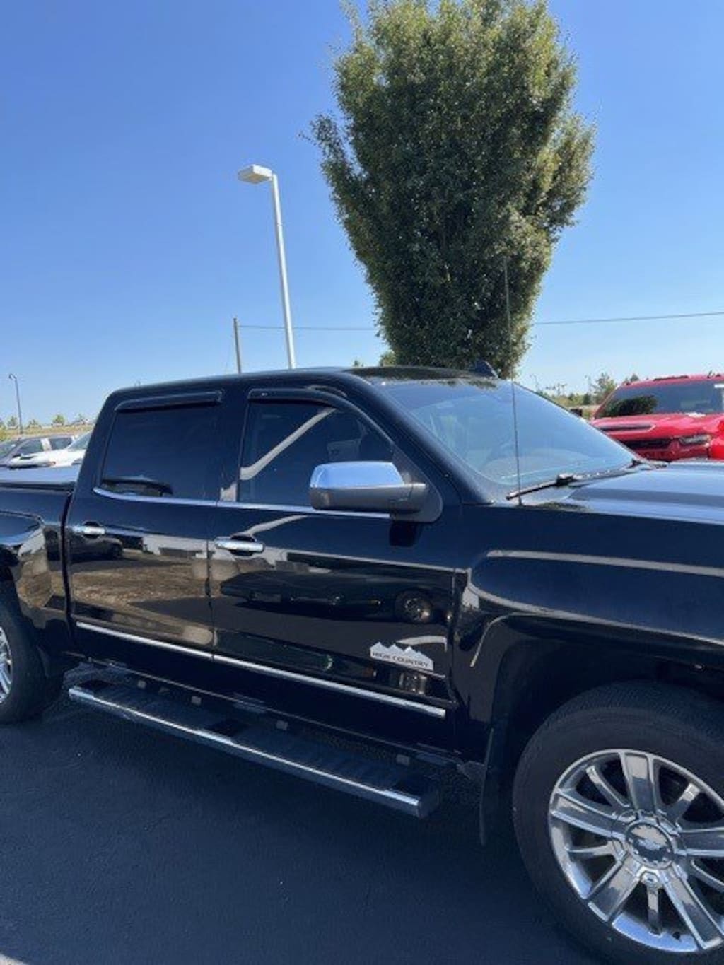 Used 2015 Chevrolet Silverado 1500 4WD Crew Cab 143.5 High Country Truck Crew Cab