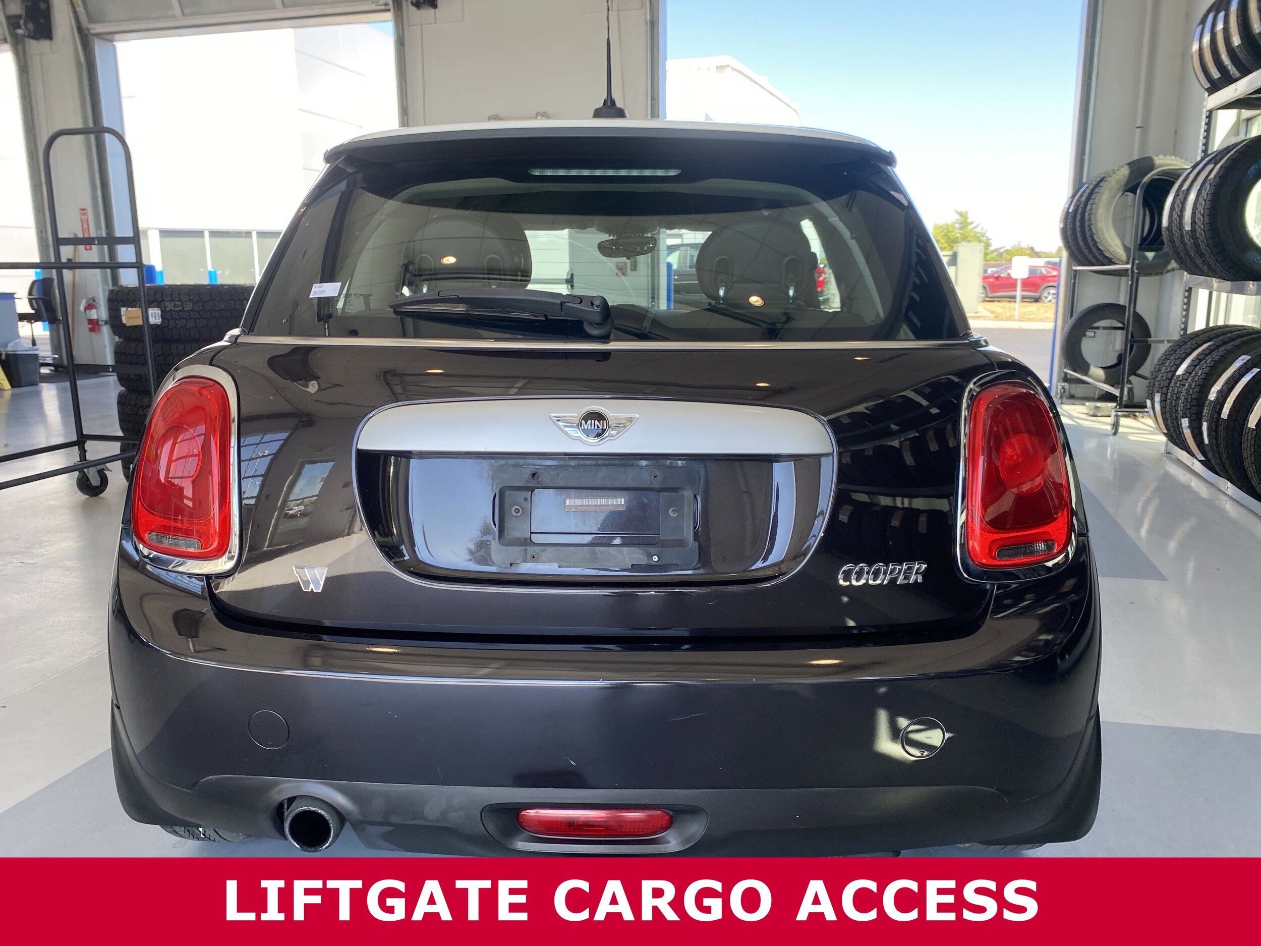 2015 Mini Cooper Hardtop 2 Door photo 4