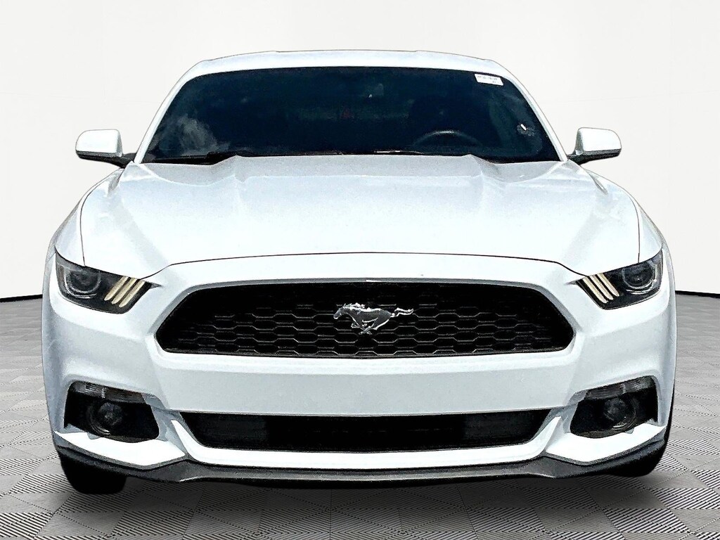 Used 2015 Ford Mustang 2dr Fastback V6 Coupe