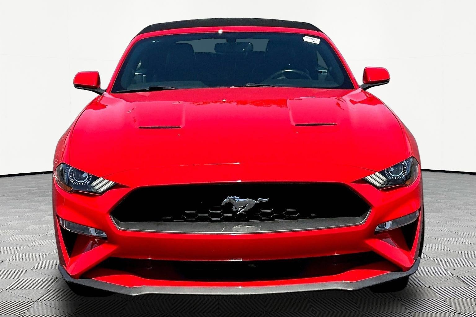 Used 2019 Ford Mustang EcoBoost Premium with VIN 1FATP8UH5K5106544 for sale in Canal Winchester, OH